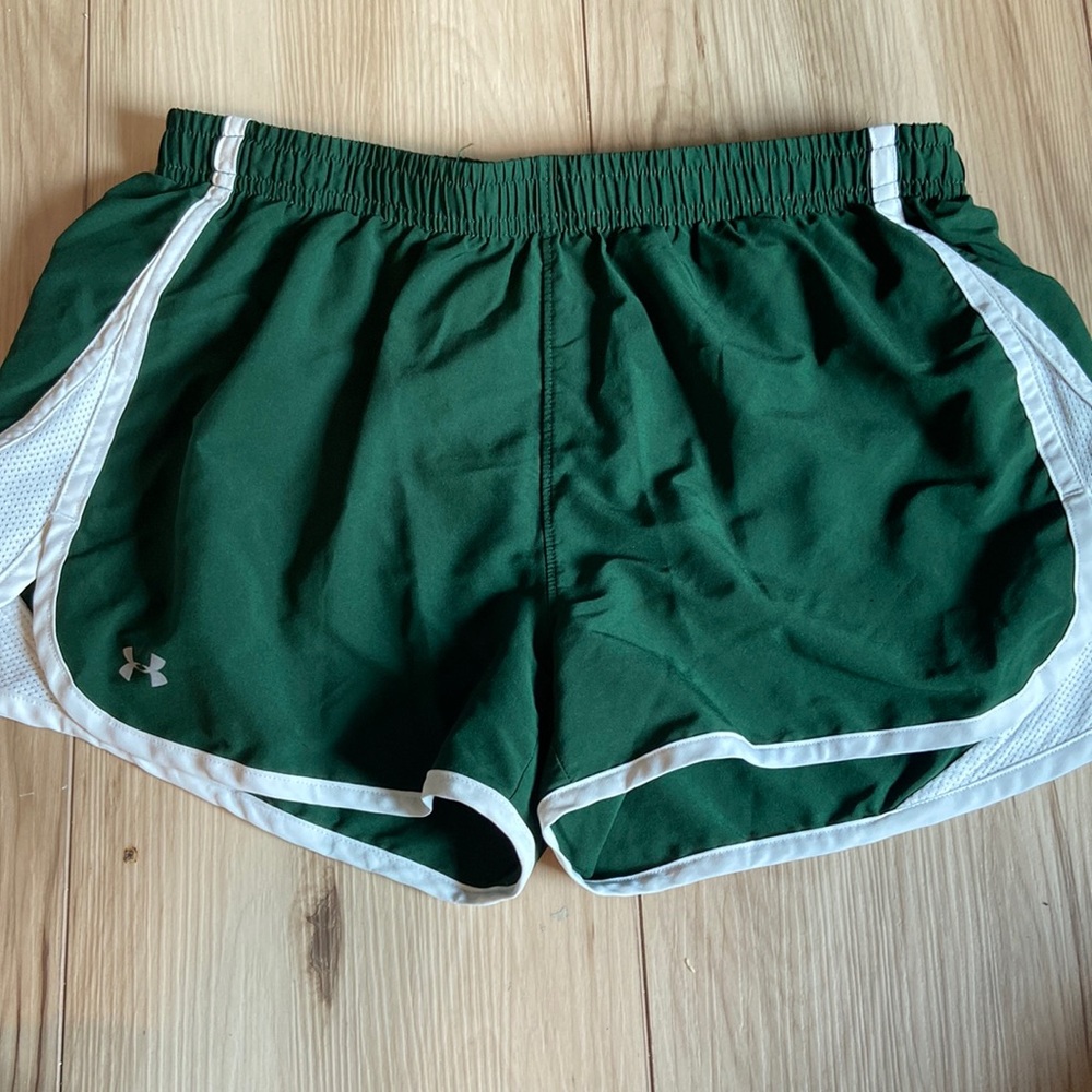 NWOT Under Armor running shorts!